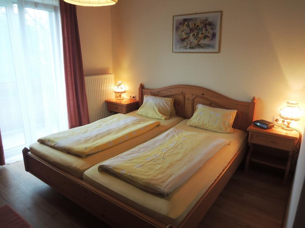 Pension Puhringer Мондзее Номер фото
