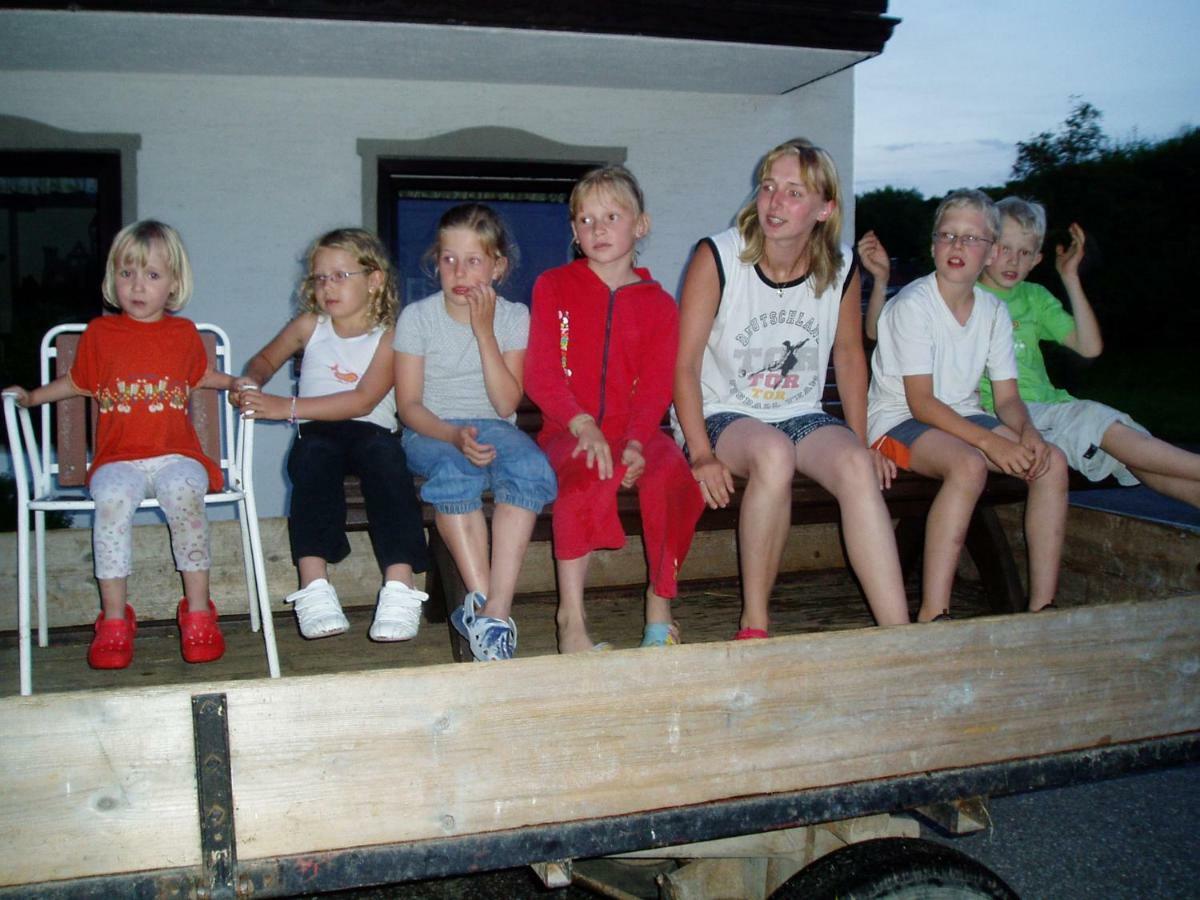 Pension Puhringer Мондзее Экстерьер фото
